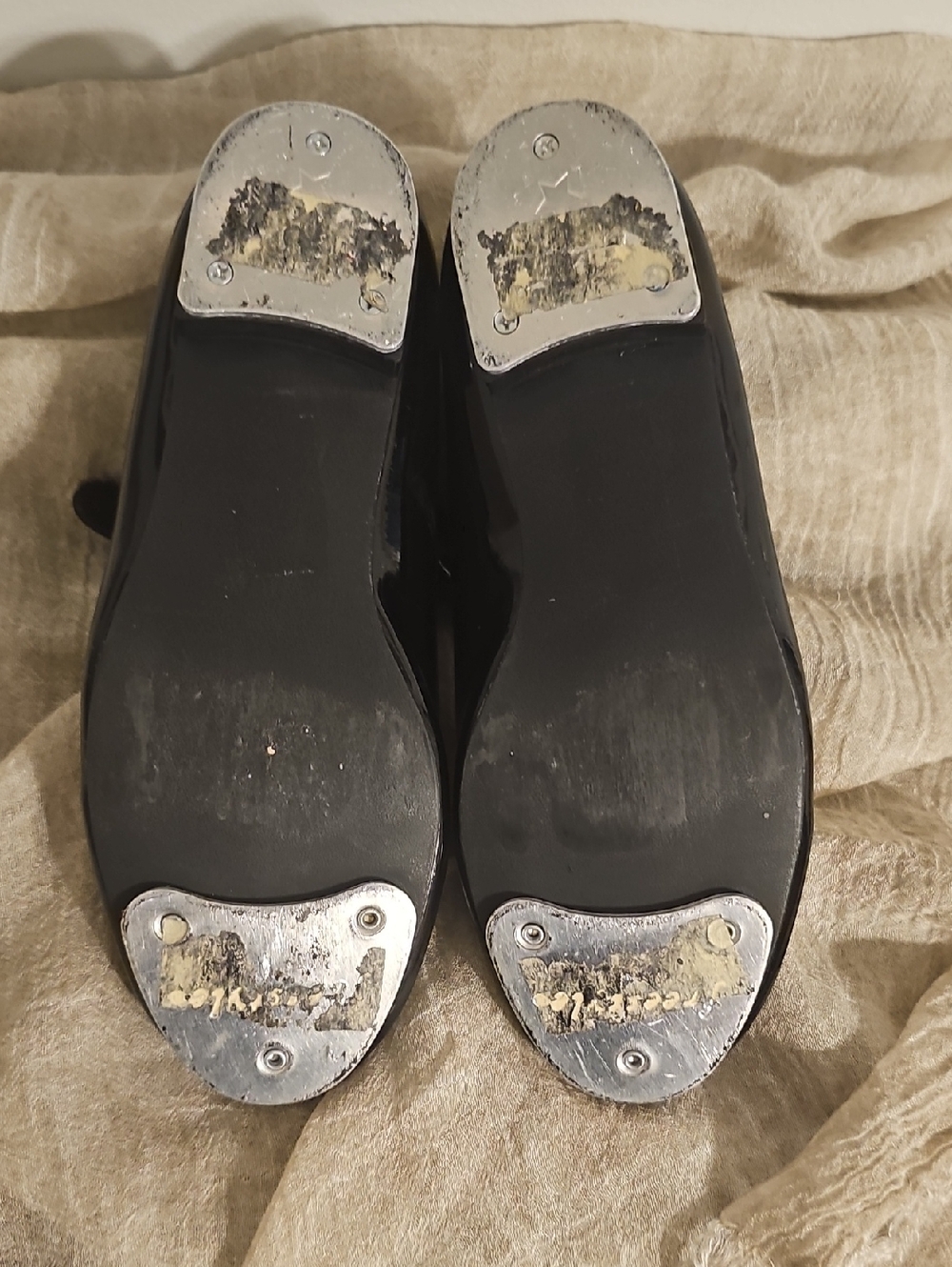 Girls Tap Shoes - Picture 4 of 6